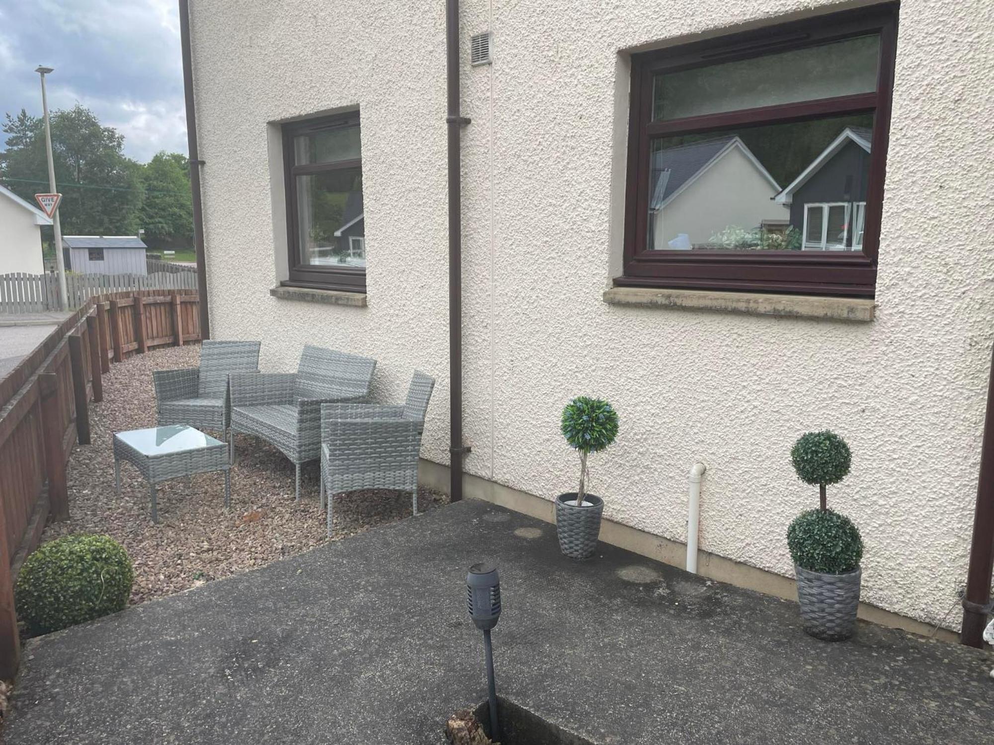 5 The Galleries Spean Bridge Exterior photo